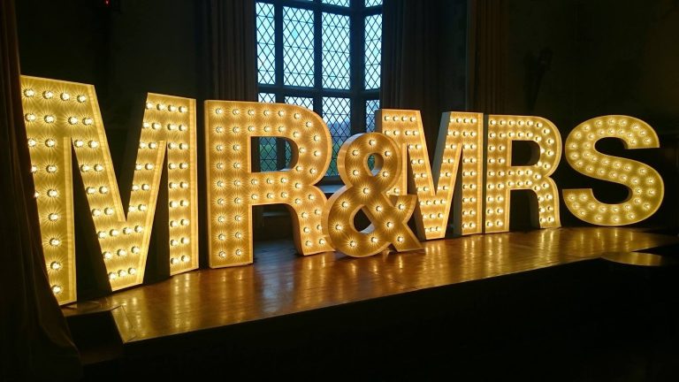 Make a Statement: Rent Giant Letters to Leave a Lasting Impression and Personalize Your Event